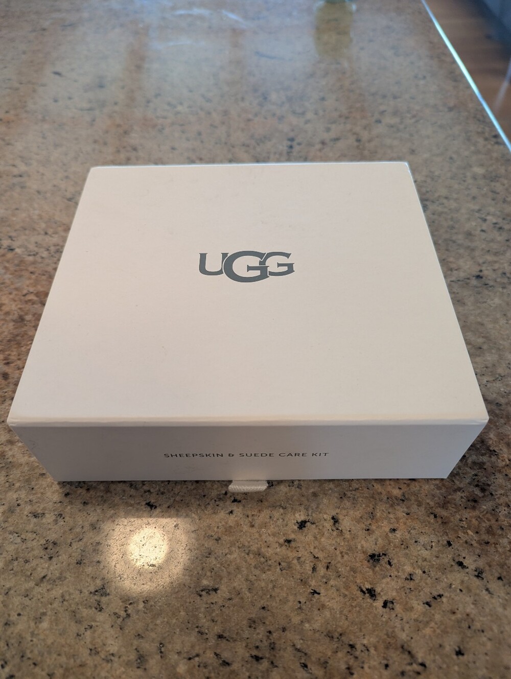 LIKE NEW UGG Sheepskin & Suede Care Kit